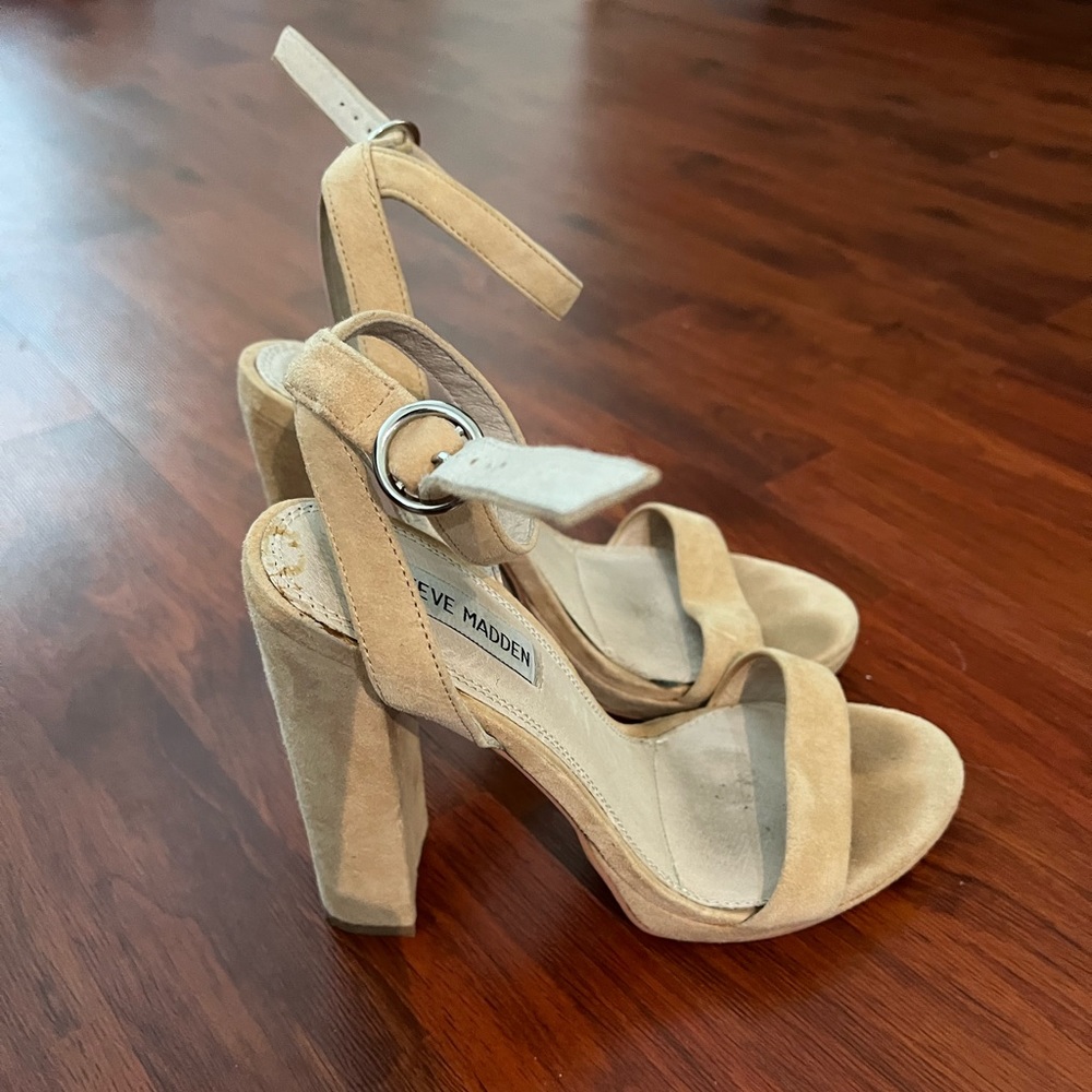 Steve Madden Suede Heels